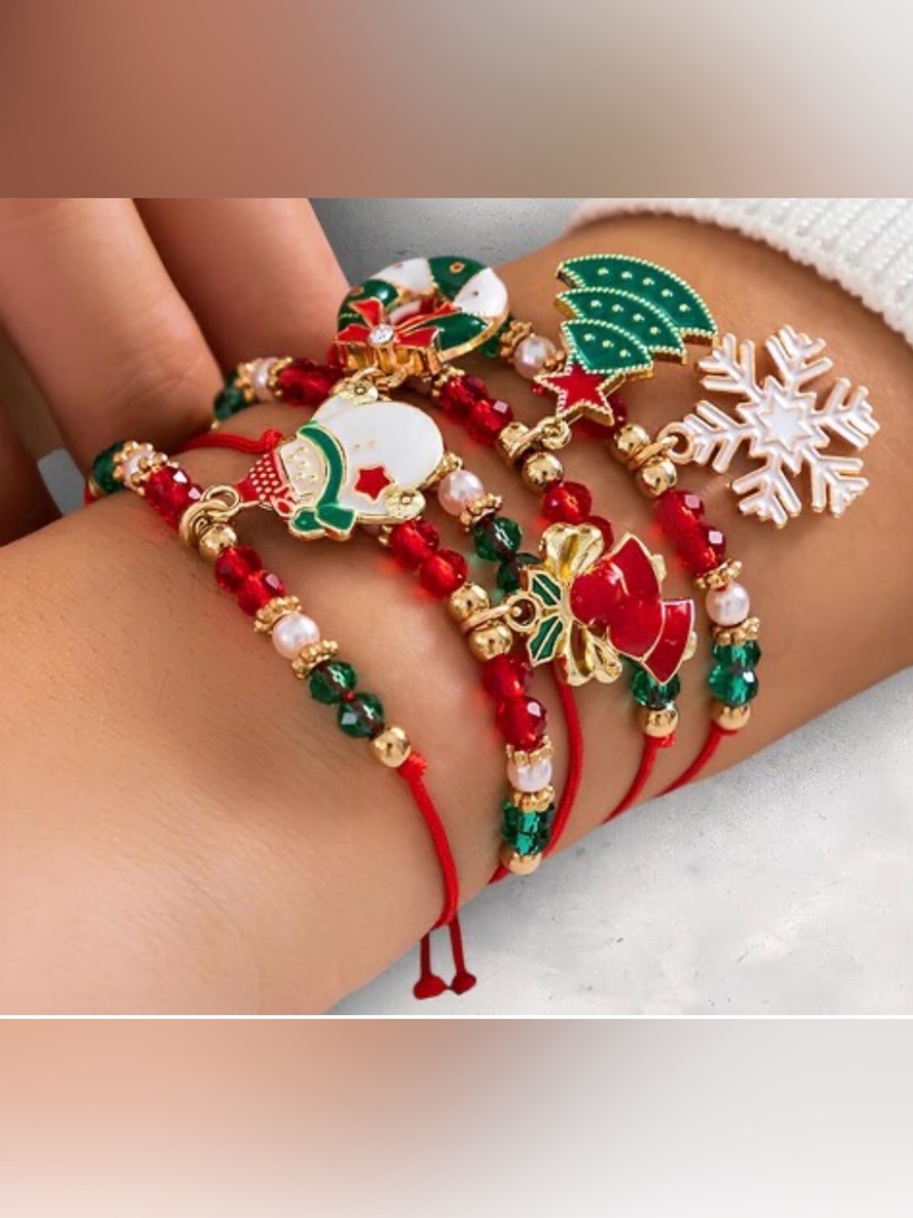 5-piece Christmas charm bracelet set NWT